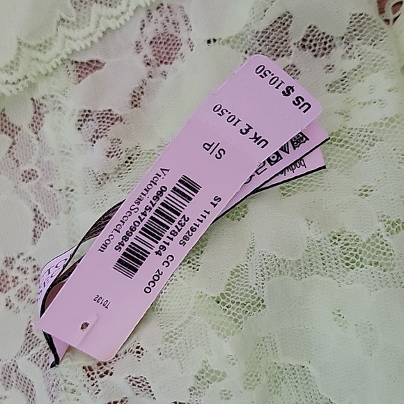 NWT Two Pairs Lace Victoria's Secret Hiphugger Panties Size Small - Picture 5 of 9